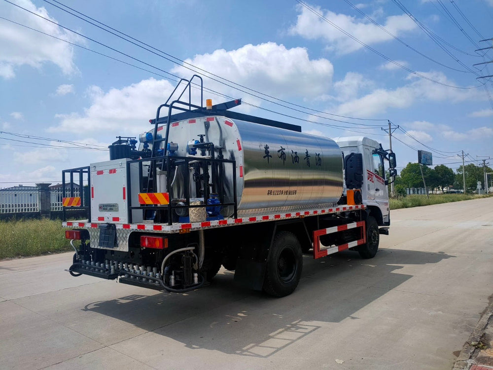 DongFeng 9.3m³ 180HP Asphalt Distributor Truck