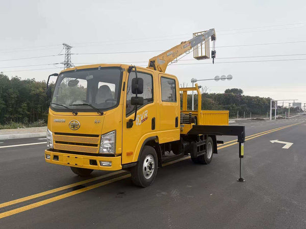 FAW 150HP 4T Telescopic Boom Crane For Sale