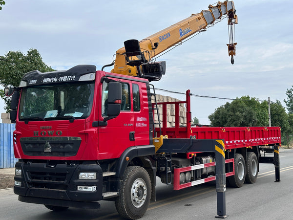 HOWO 6×4 14T Telescopic Boom Crane