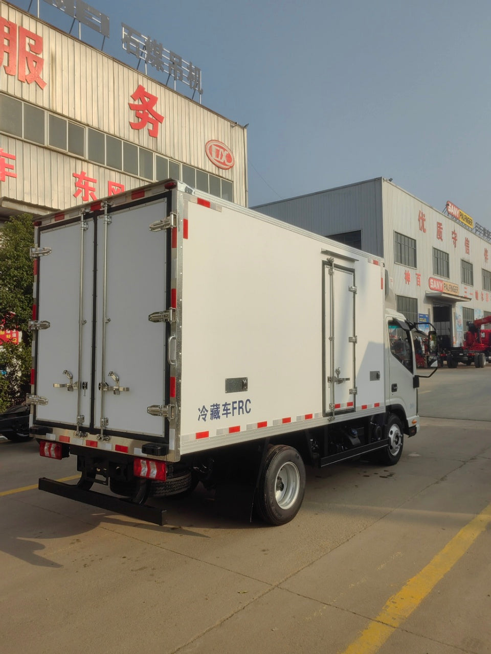 JAC 3.7m Refrigerated Truck