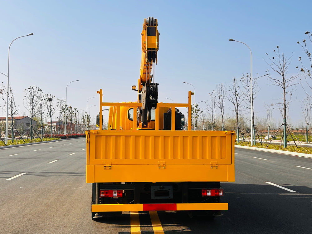 FAW 180HP Telescopic Boom Crane For Sale