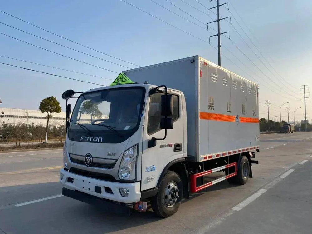 Foton Olin blasting equipment transport vehicle